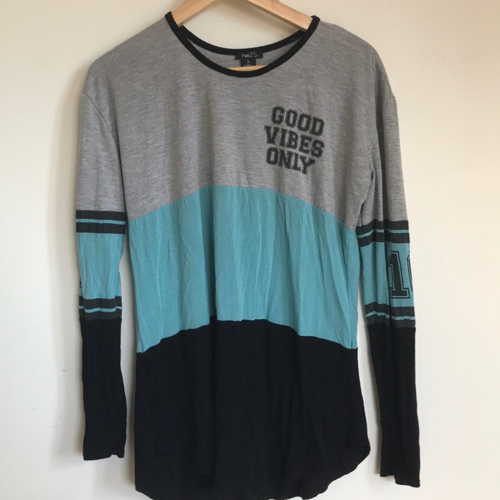 Good Vibes Only Casual Tee